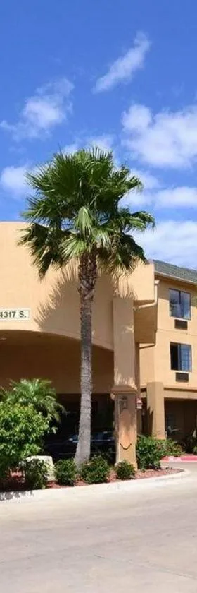 卡萨别墅贝斯特韦斯特酒店，位于哈灵根的酒店