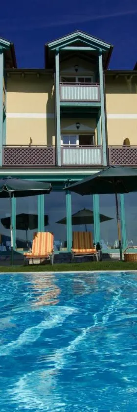 das kappel wein gut hotel，位于绍萨尔地区基策克的酒店