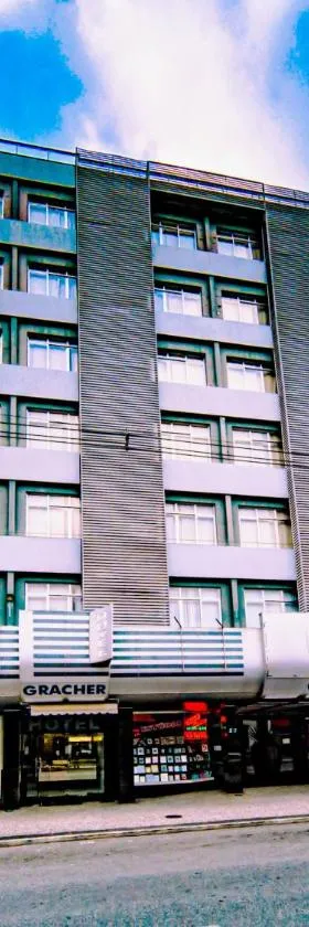 Hotel Gracher Brusque，位于布吕斯克的酒店