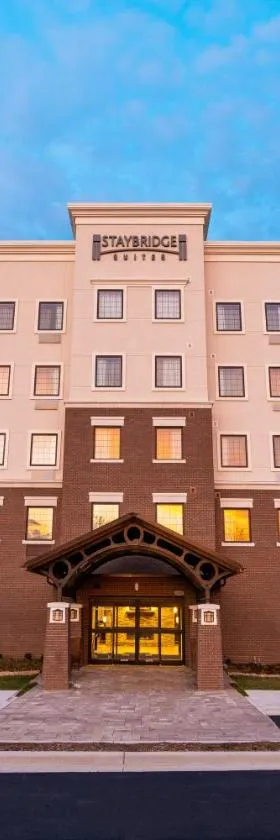 Staybridge Suites - Washington DC East - Largo by IHG，位于拉戈的酒店