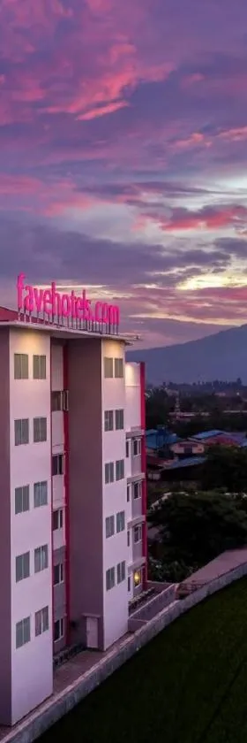 favehotel Bitung，位于Bitung的酒店