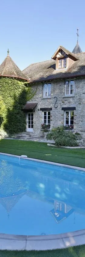 Le Clos Saint Lubin，位于Nainville-les-Roches的酒店