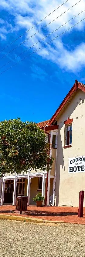 The Coorow Hotel，位于Coorow的酒店