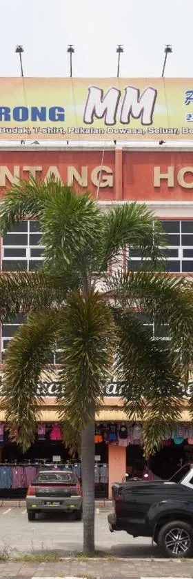 Hotel O Melintang Hotel，位于Hutan Melintang的酒店