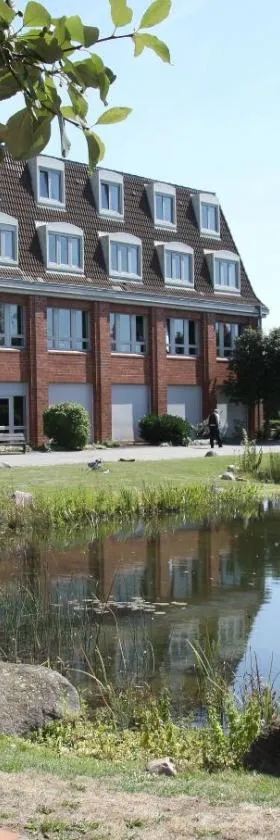 Willow Hotel Restaurant，位于克特斯和里兹的酒店