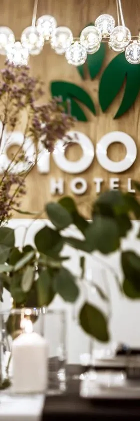 Bloom Hotel Airport Okęcie，位于拉辛的酒店