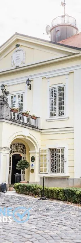 Szidónia Castle，位于Röjtökmuzsaj的酒店
