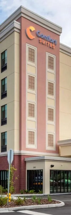 Comfort Suites Gainesville Near University，位于盖恩斯维尔的酒店