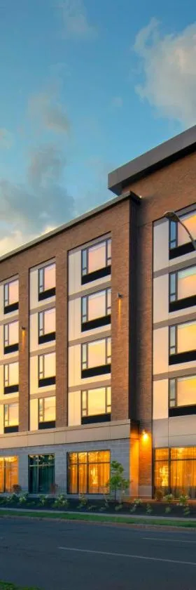 Holiday Inn Express - Boston Logan Airport - Revere by IHG，位于里维尔的酒店