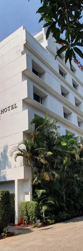 Pride Hotel Pune，位于浦那的酒店