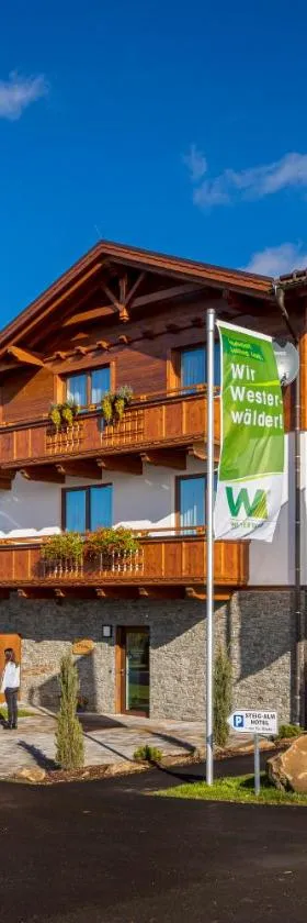 Steig-Alm Hotel Superior，位于巴特马林贝格的酒店