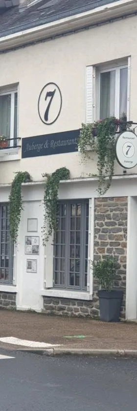 le 7 pompadour，位于Pompadour的酒店