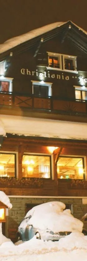 乐克里斯丁亚那酒店，位于莱热的酒店