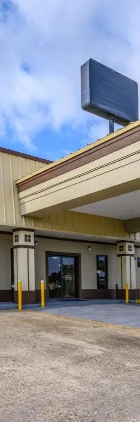 Quality Inn New Orleans I-10 East，位于新奥尔良的酒店
