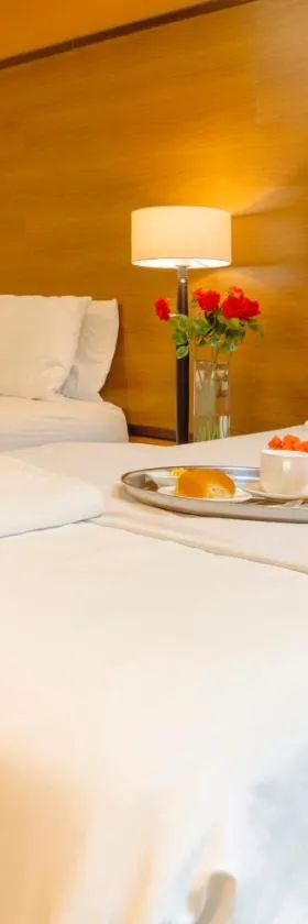 Hotel La Farola，位于昆卡的酒店