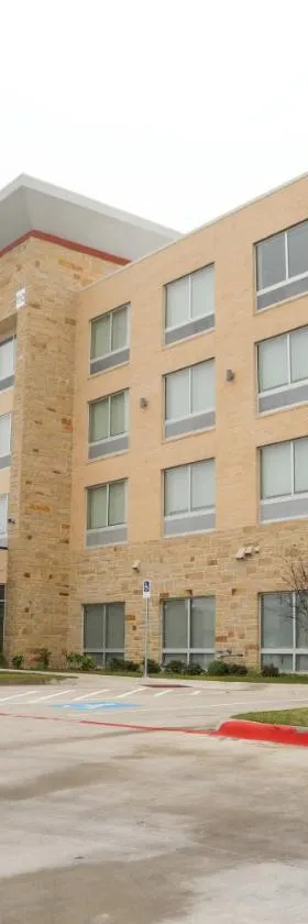 Holiday Inn Express & Suites - Forney by IHG，位于Forney的酒店