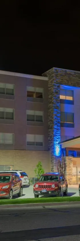 Holiday Inn Express & Suites - Mishawaka - South Bend by IHG，位于格兰杰的酒店