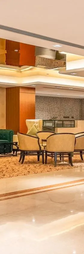 Holiday Inn Dhaka City Centre by IHG，位于达卡的酒店
