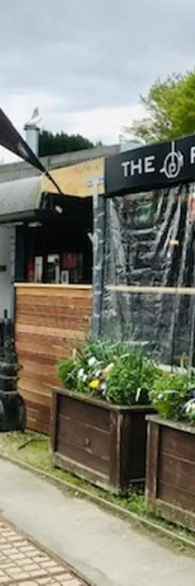The Prospector Lawrence，位于Lawrence的酒店