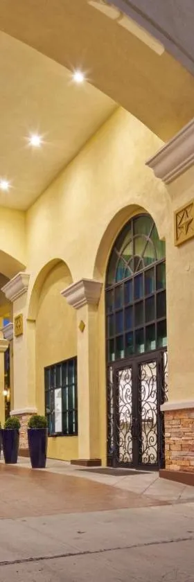 Best Western Woodland Hills，位于伍德兰希尔斯的酒店
