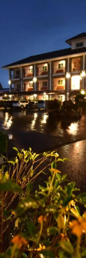 KT Knight Hotel，位于素辇府的酒店