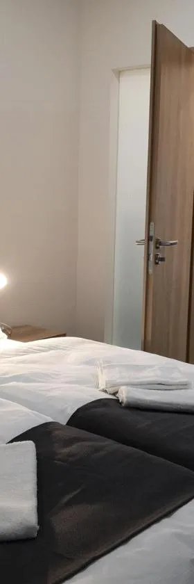 Penzion DON，位于特热比奇的酒店