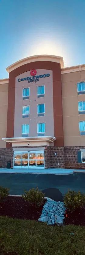 Candlewood Suites - Lebanon by IHG，位于莱巴嫩的酒店