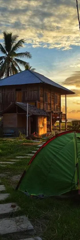 Sunset Homestay by Harry & Mimin，位于Telaga的酒店