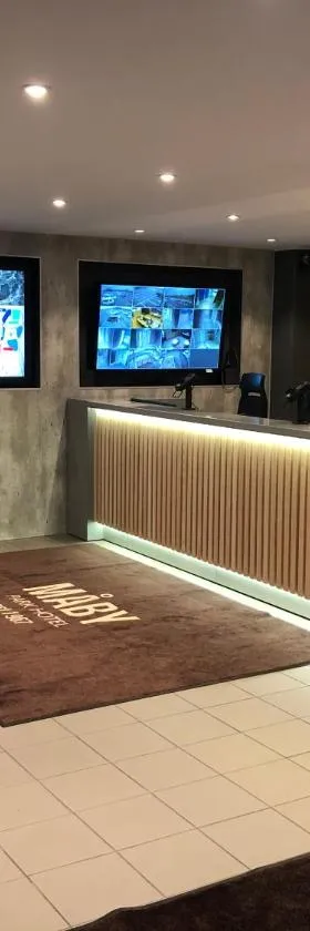 Måby Park Hotel Arlanda，位于阿兰达的酒店