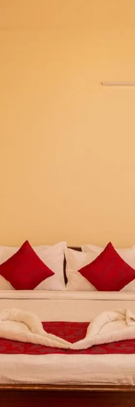 KSTDC Hotel Mayura Velapuri Belur，位于Belūr的酒店