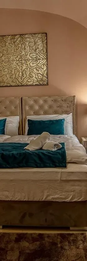 Régi Posta Hotel és Étterem，位于德布勒森的酒店
