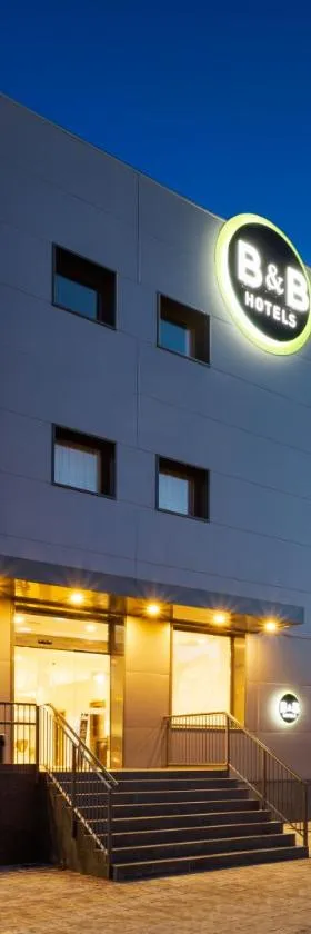 B&B HOTEL Madrid Alcorcón，位于阿尔考空的酒店