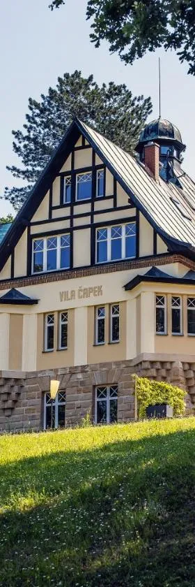 Vila Čapek，位于Branžež的酒店