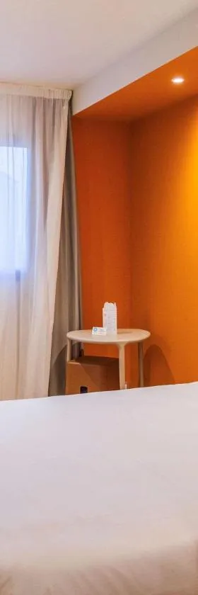 ibis budget Huerta De Murcia，位于穆尔西亚的酒店