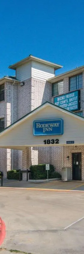 Rodeway Inn Carrollton I-35E，位于卡罗尔顿的酒店