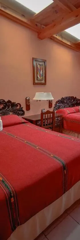 伍兹杰伊酒店，位于帕纳哈切尔的酒店