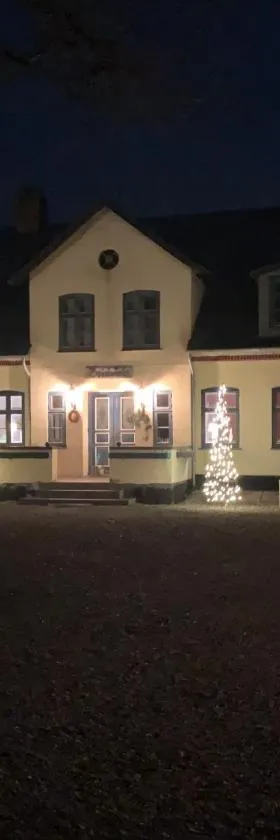 Bremsmaj Farm Holiday，位于Kværs的酒店