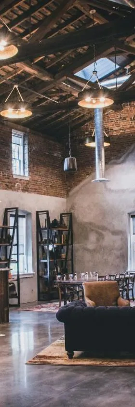 Hotel Millwright，位于Amana的酒店