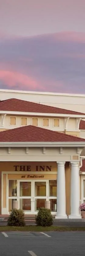 恩迪科特学院威利会议中心及酒店，位于比弗利的酒店