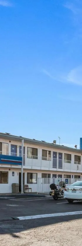 温尼马卡6号汽车旅馆，位于温尼马卡的酒店