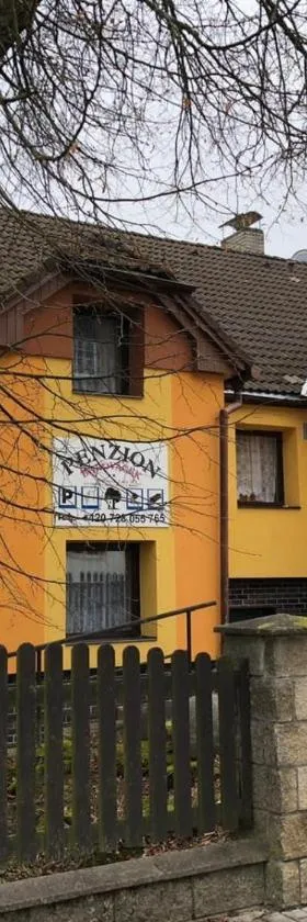 Penzion Borováček，位于波罗瓦拉达的酒店