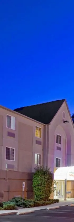 Sonesta Simply Suites Parsippany Morris Plains，位于莫里斯普莱恩斯的酒店