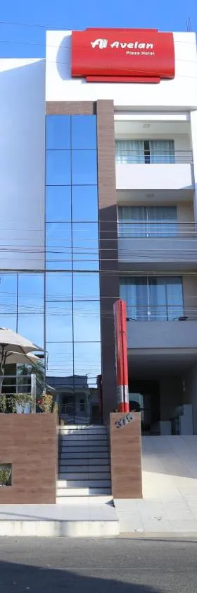 Avelan Plaza Hotel，位于Nossa Senhora da Glória的酒店