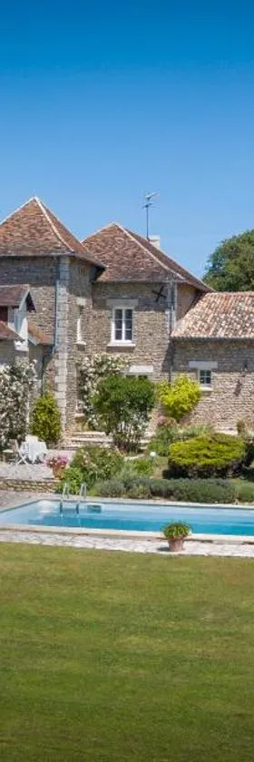 拉珀特利住宿加早餐旅馆，位于Vouneuil-sur-Vienne的酒店