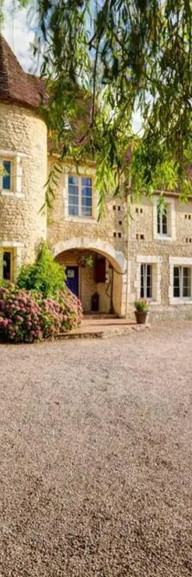 la ferme, Coeur De Combray，位于Ernes的酒店