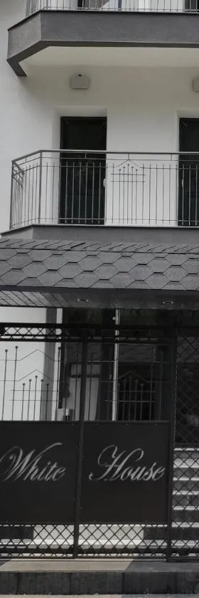 White House，位于巴蒂的酒店