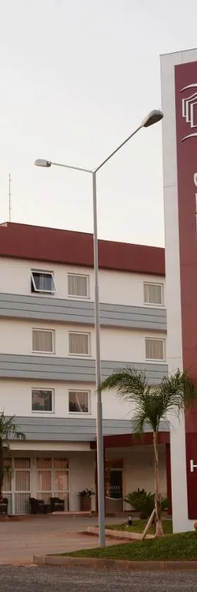 Imigrantes Hotel，位于圣罗莎的酒店