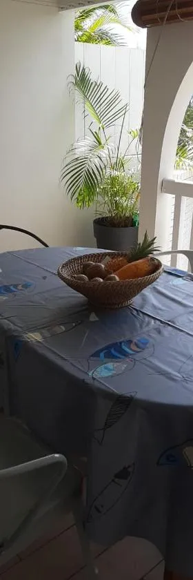 La douceur du lagon，位于拉萨尔勒班的酒店