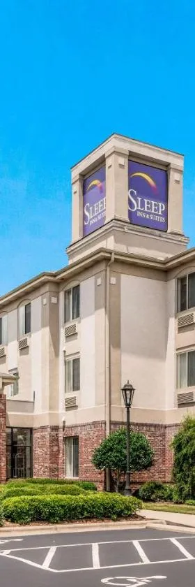 Sleep Inn & Suites Smithfield near I-95，位于史密斯菲尔德的酒店