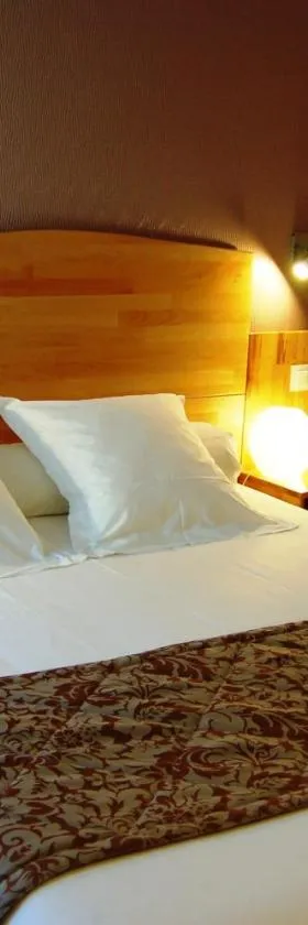 Hôtel Cositel, CIT'HOTEL Coutances，位于库唐斯的酒店
